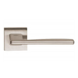 Door handle LINK on square rose (E)
